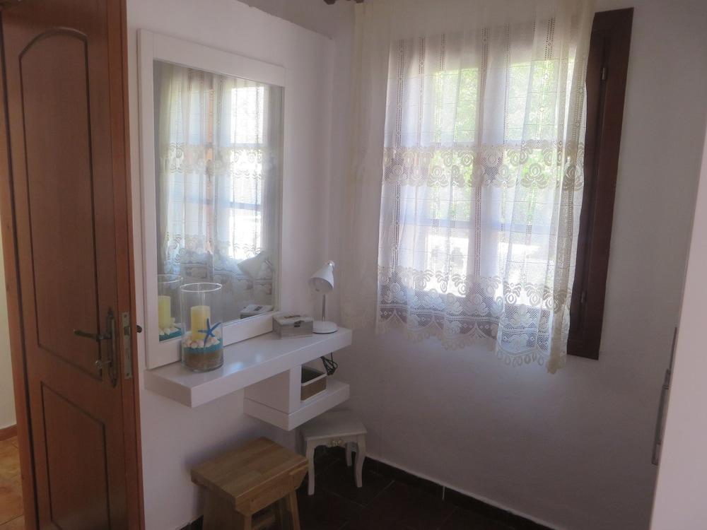 Maravelia Mare ξενώνας Σύμη Εξωτερικό φωτογραφία